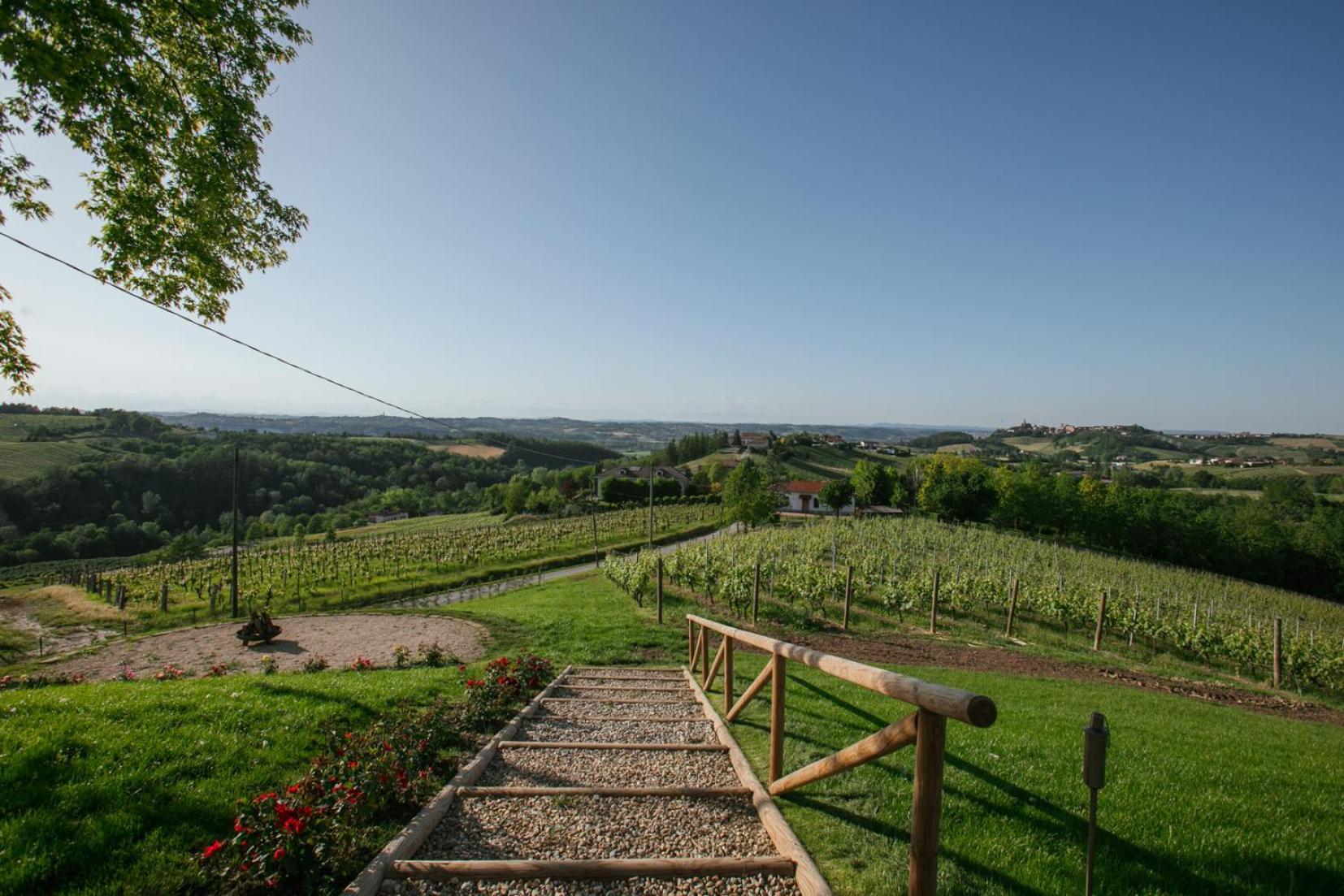 Agriturismo Bricco San Giovanni Asti Exterior photo