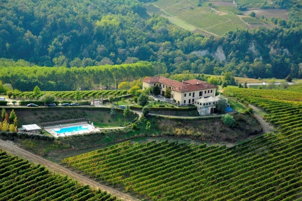 Agriturismo Bricco San Giovanni Asti Exterior photo